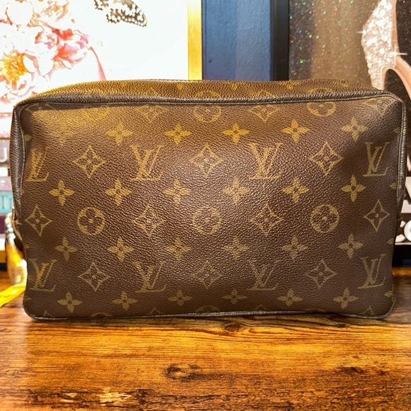 👜 Authentic Louis Vuitton Toiletry Pouch 28 Vintage Discontinued & Rare! NO0904 - Picture 6 of 13